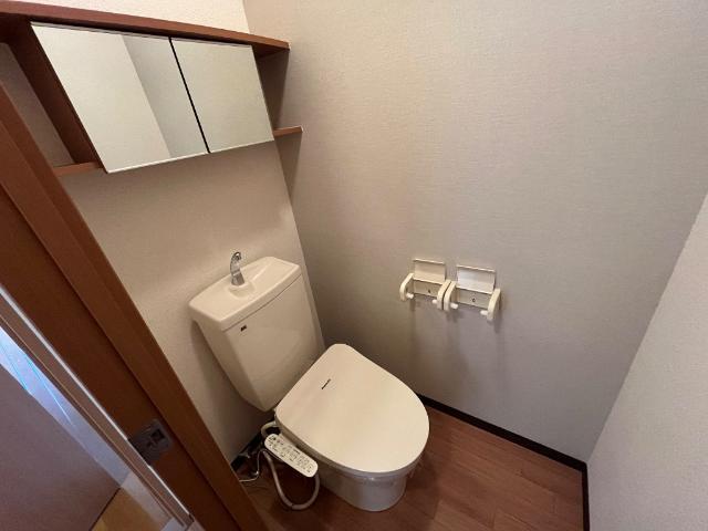 ロイヤルヒルズ青山 部屋画像