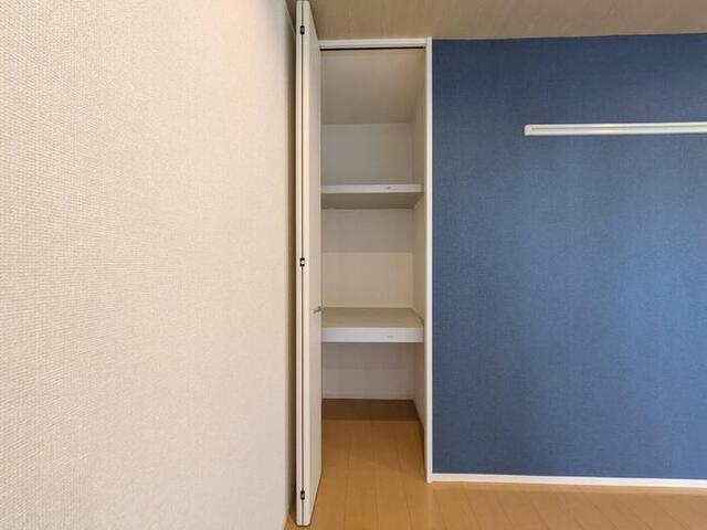 プリムールコート（103） 収納