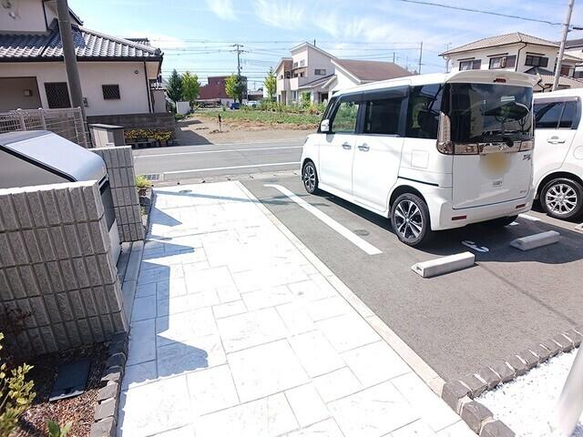 プラスエス英賀清水（102） 駐車場
