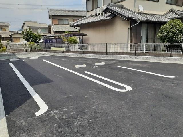 パルグランデⅡ（102） 駐車場