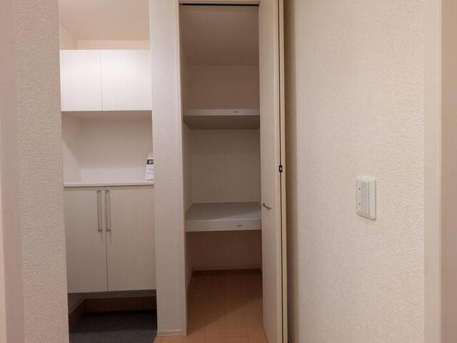 モダンコート東阿保（107） 収納