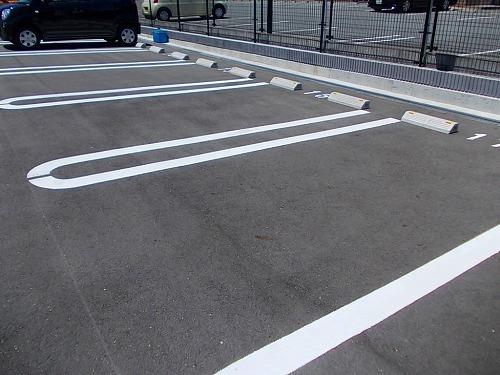 Ｖｉｌｌａ　やまっちゃ（102） 駐車場
