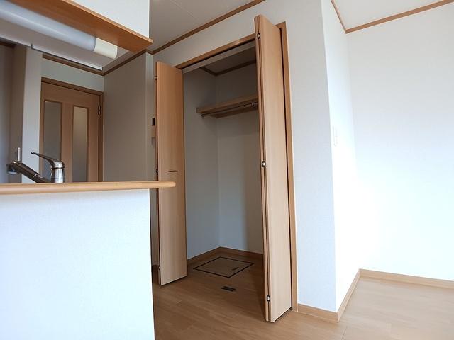 アウローラ玉手Ｂ（103） 収納