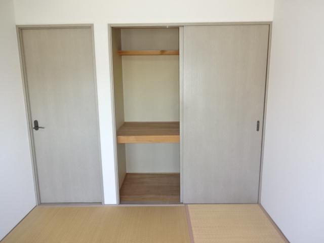 メゾンハンクスＭＴＩ 収納
