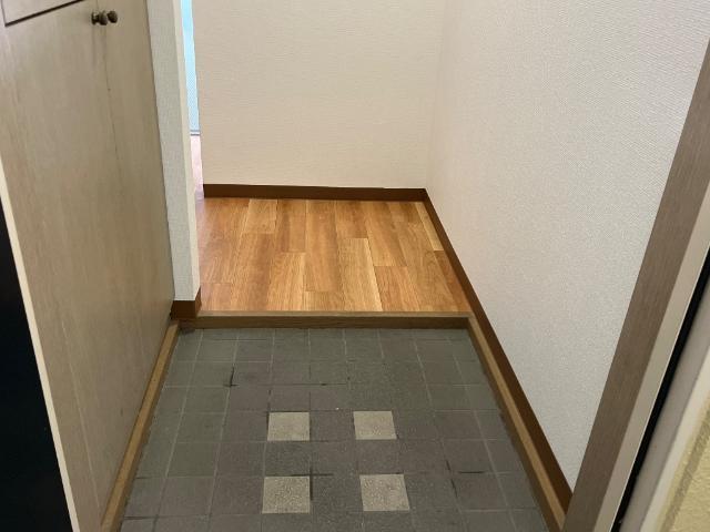 ピュアパレス 玄関