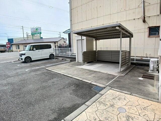 ラフレシールあぼしＤ（202） 駐車場