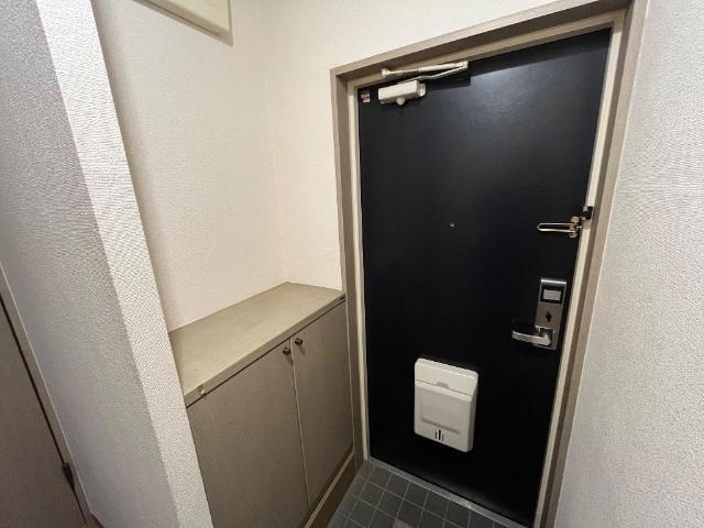 ピュアパレス 玄関