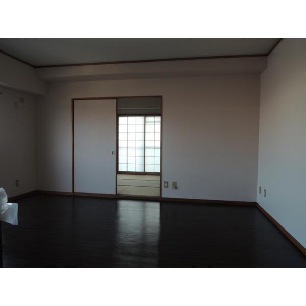 Leeハイツ 部屋画像