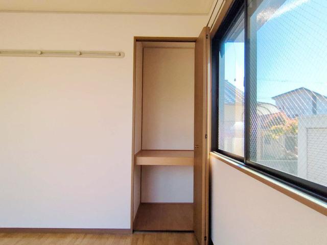 グレイス高山（101） 収納