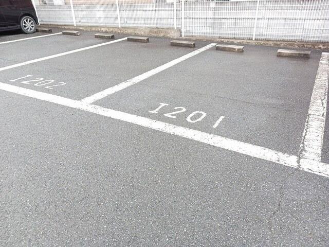 パークサイドⅠ（201） 駐車場