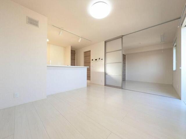 グランレーヴ弐番館（202） 室内