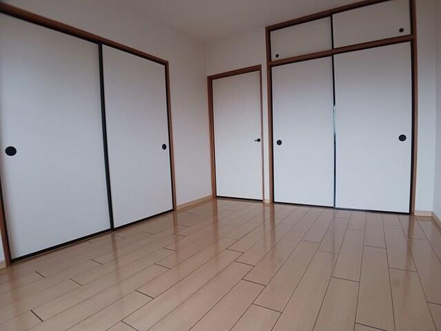 エスポワール花田（303） 室内