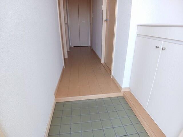 レジデンス英賀保（301） 玄関
