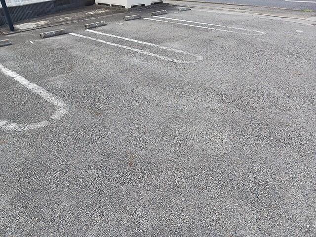 アクロポリスⅤ（204） 駐車場