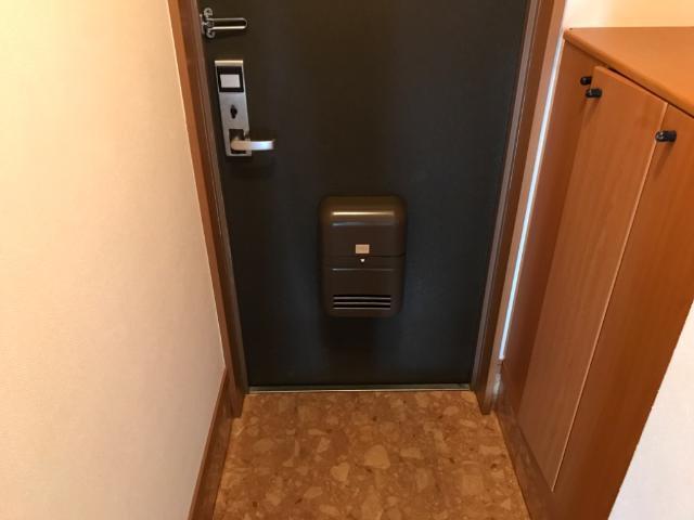 ハイツエトワール 玄関