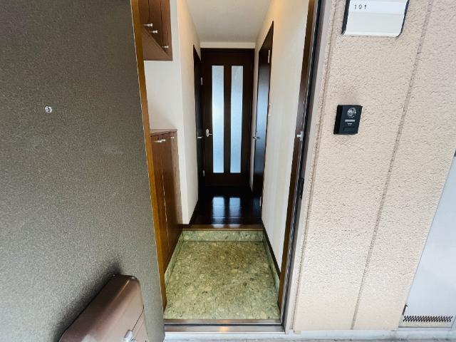 グランチェスタＥａｓｔ 玄関