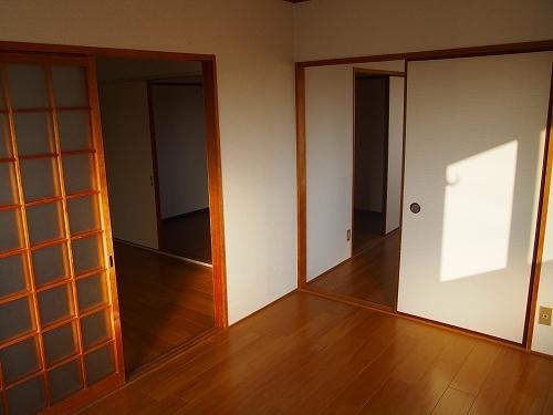 エルディム垣内（202） 収納