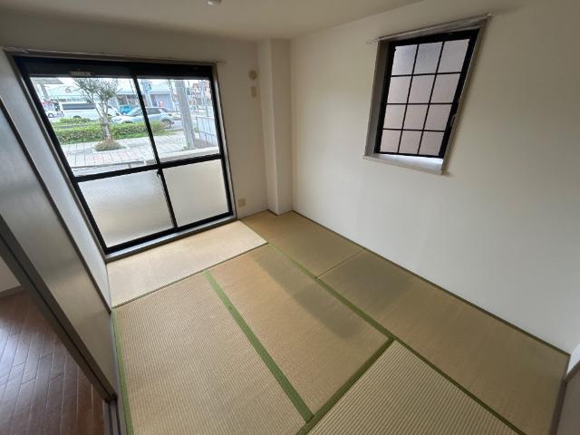 リブ・ヒルズ 部屋画像