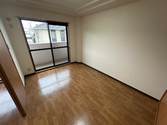 プラグレス 部屋画像