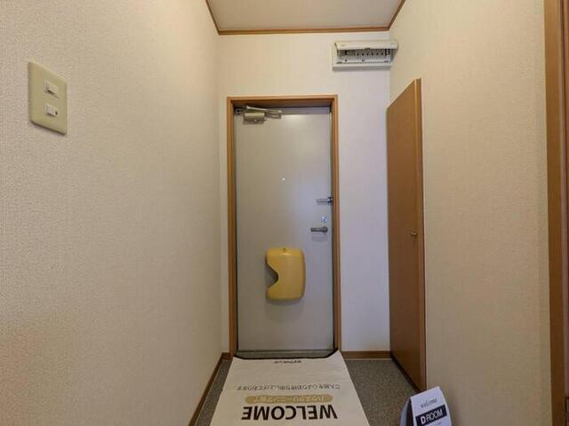 セルベイユⅢ（202） 玄関