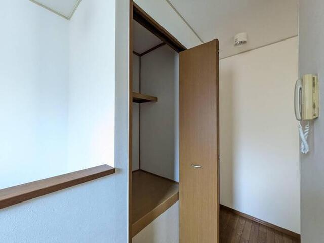プランレーヌⅡ（103） 収納