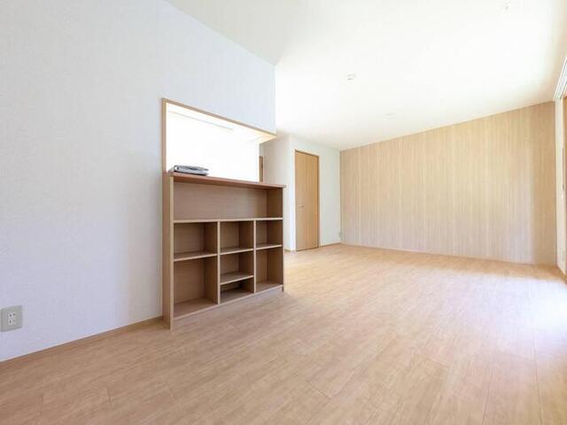 オークスコート西新在家　A棟（3番館） 室内