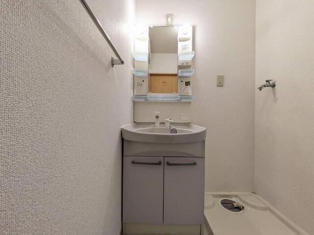 オークスコート西新在家　A棟（3番館） 洗面