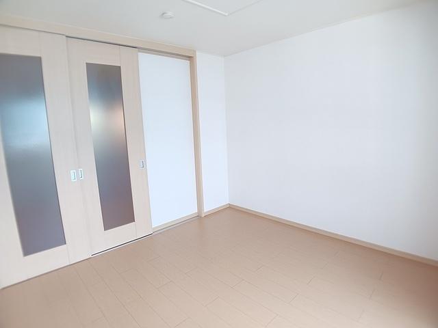 ピクシーズタウンⅠ（102） 室内