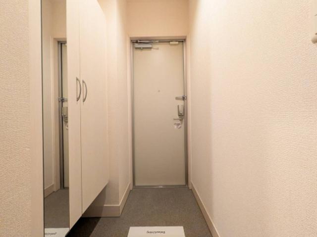 アヴェニール浜（101） 玄関