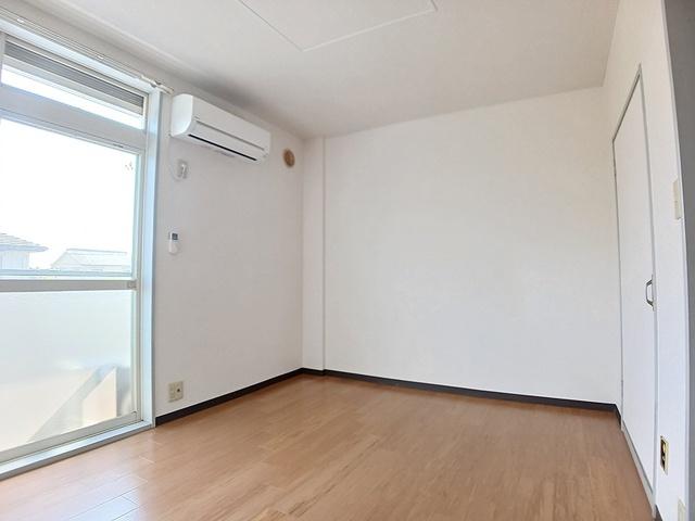ドミール三喜（203） 室内