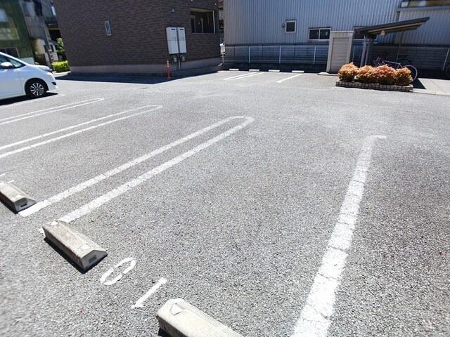 アンジェリカⅡ（205） 駐車場