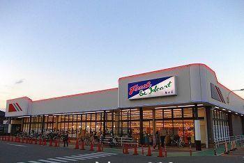 マルアイ亀山店：600m