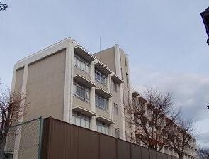 網干西小学校：300m
