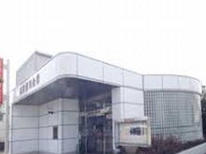 兵庫信用金庫：60m