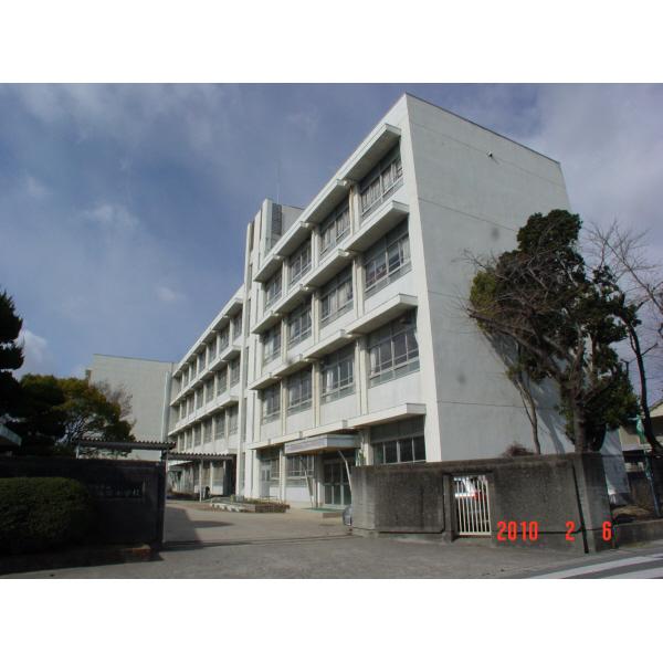 高岡小学校：1234m