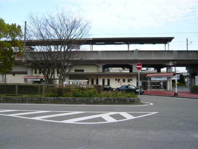 野里駅(JR　播但線)：1352m
