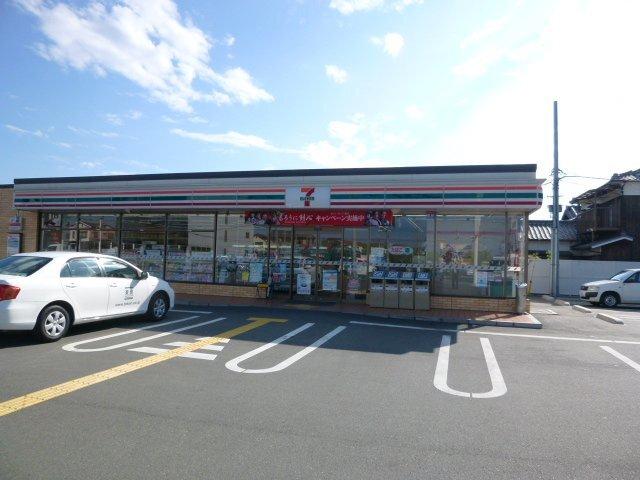 セブンイレブン姫路飾磨中島店：600m