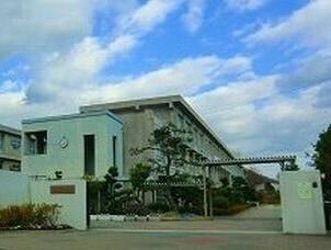 広峰小学校：1200m