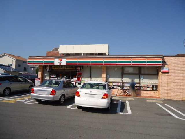 セブンイレブン姫路神和町店：1524m
