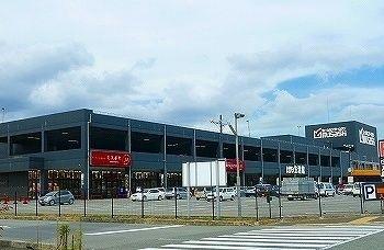 ホームセンタームサシ姫路店：3000m