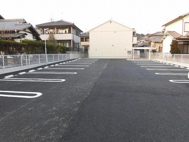メゾン’Ree（103） 駐車場
