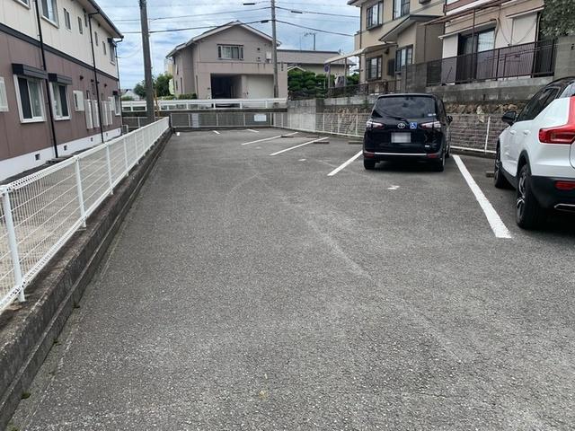 ＪＡハイツ谷川Ⅱ（101） 駐車場