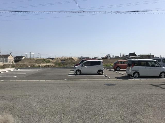 シェルメゾン（105） 駐車場
