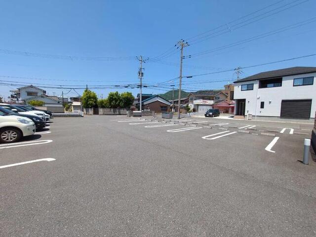 THE RESIDENCE　広畑早瀬町（201） 駐車場