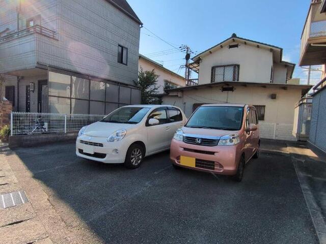 セルベイユⅢ（202） 駐車場