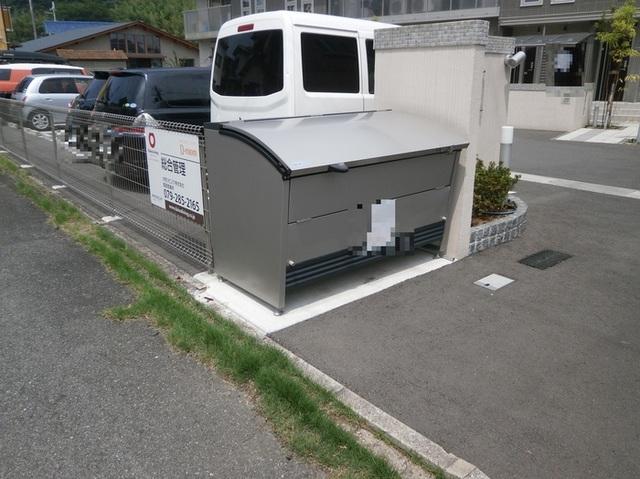 アネシス御立（105） 駐車場