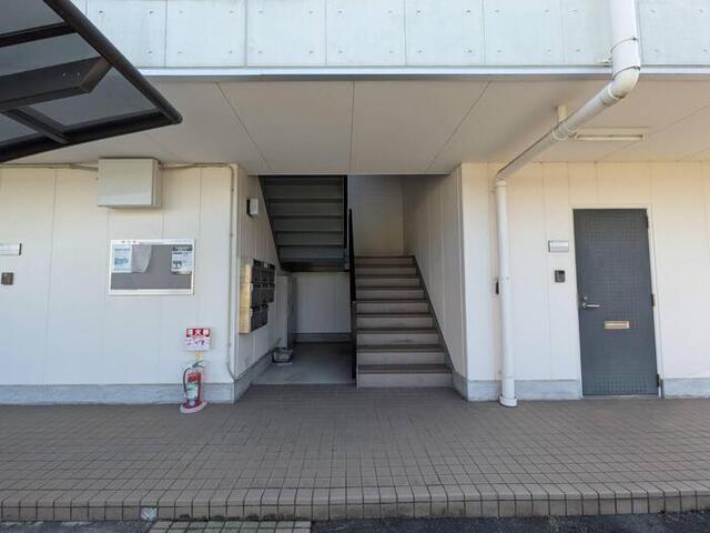 ウェスタン フォレスト（302） エントランス