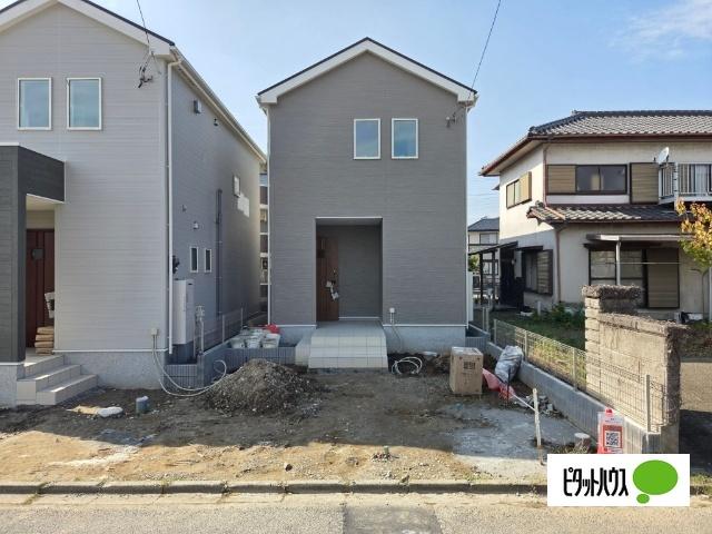 穏やかな街並みを一望しながら、爽やかな風と柔らかく降り注ぐ陽光を感じて頂けます。心地良い開放感が暮らしにゆとりと充足感をもたらします。