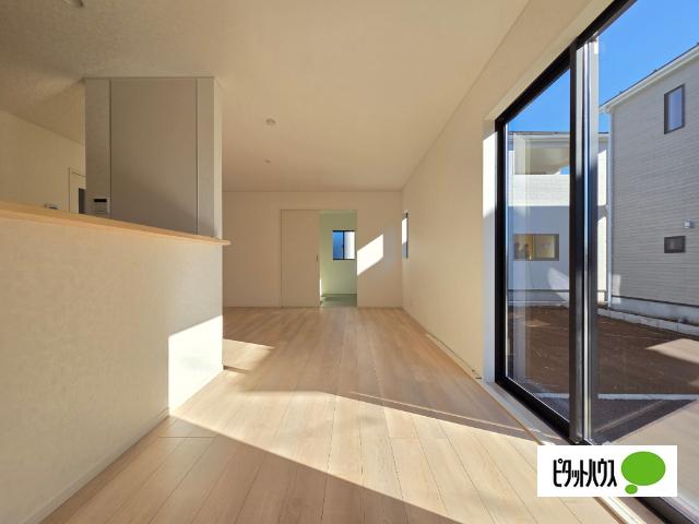 CRADLE GARDEN 木更津市高柳  3号棟 リビング