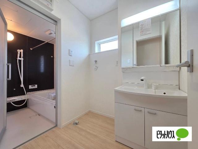 CRADLE GARDEN 木更津市高柳  1号棟 洗面